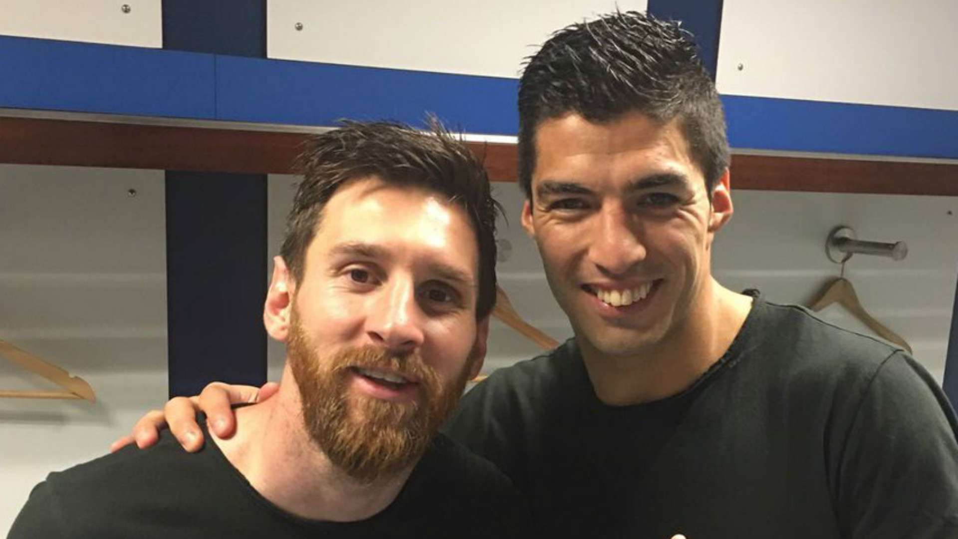 然而在开场 然而在开场