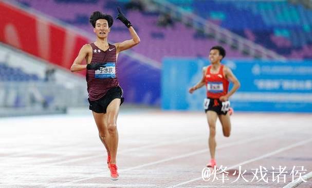 全运会男子5000米决赛:辽宁选手于水庆摘金 全运会男子5000米决赛:辽宁选手于水庆摘金